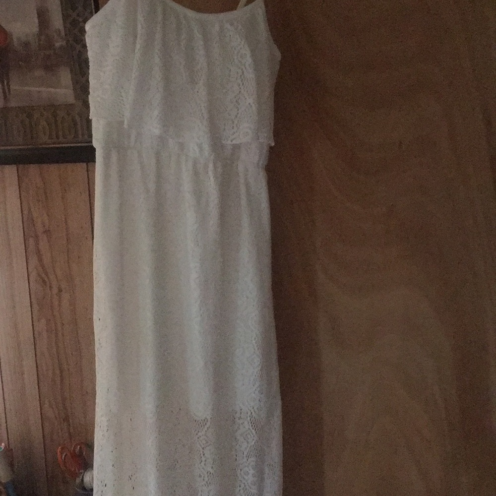 Dress - Picture 3 of 4